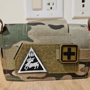 HOOK AND LOOP Mini Triangle Sierra B/W Patch